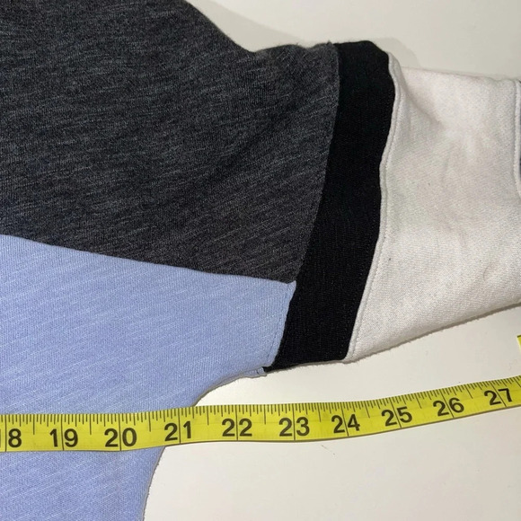 PINK Victoria’s Secret Baby Blue & Gray Oversized Varsity Tee Xsmall Women’s - Picture 8 of 11